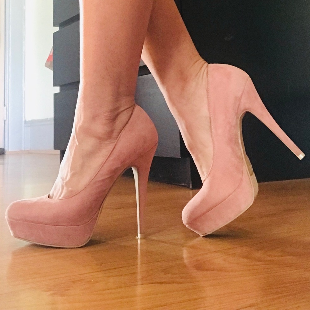 Lauren Conrad shoes size 6